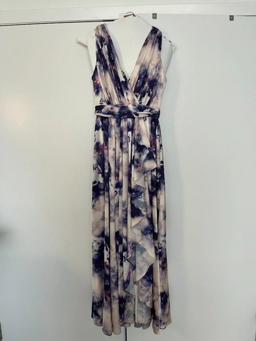 Badgley Mischka Formal Dress - Picture 2 of 9